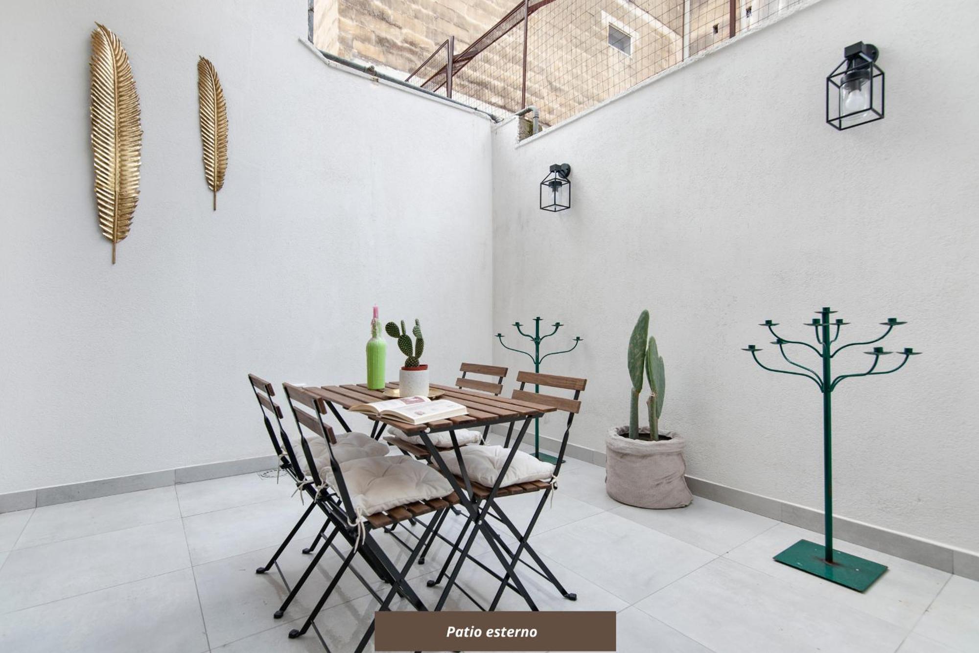 La Galla House - Sit Apartment Lecce Exteriör bild